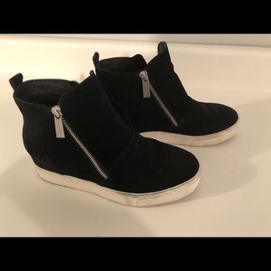 j slides shay wedge sneaker